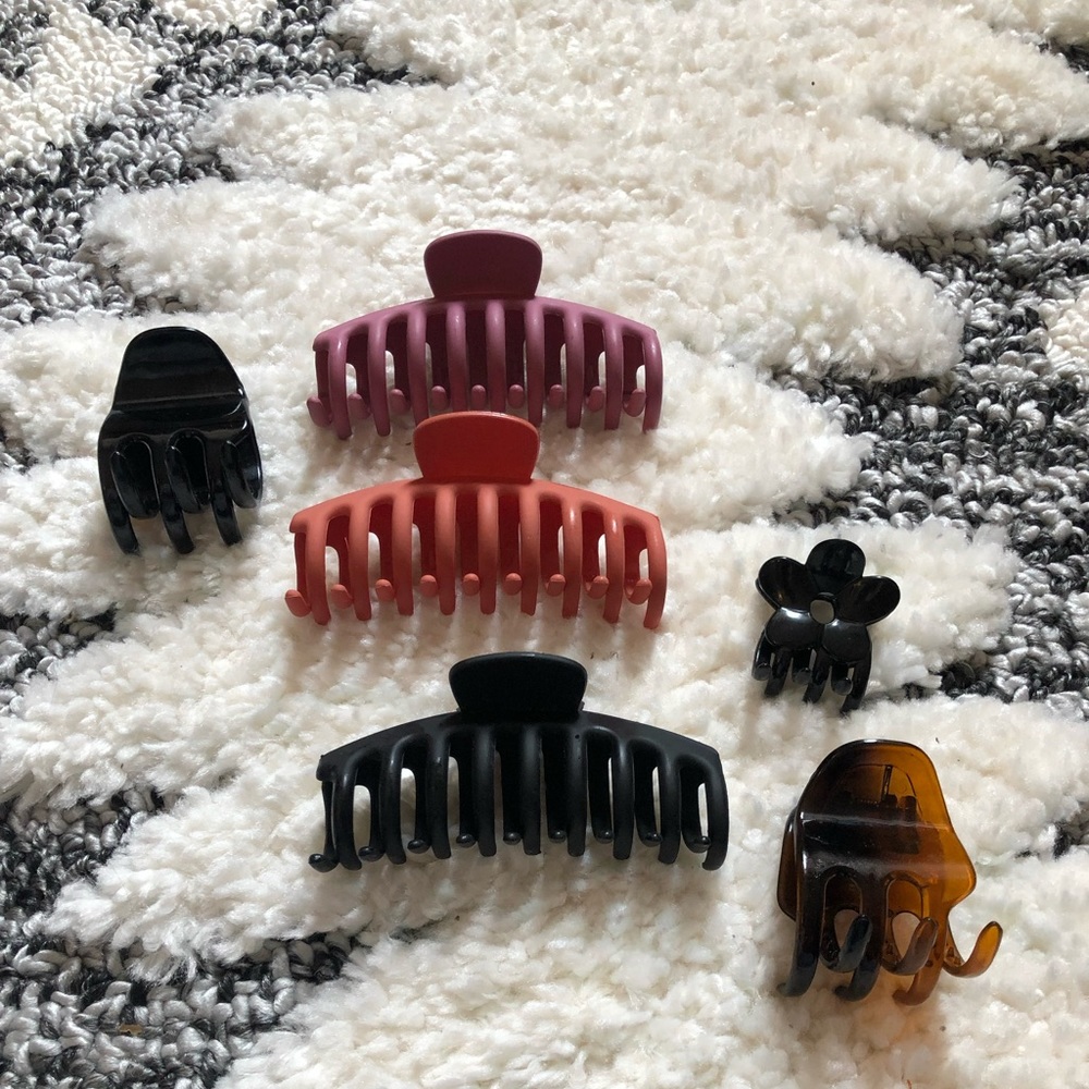 🦋 Trendy Hair Claw Clip Strong Hold for Thick Hair